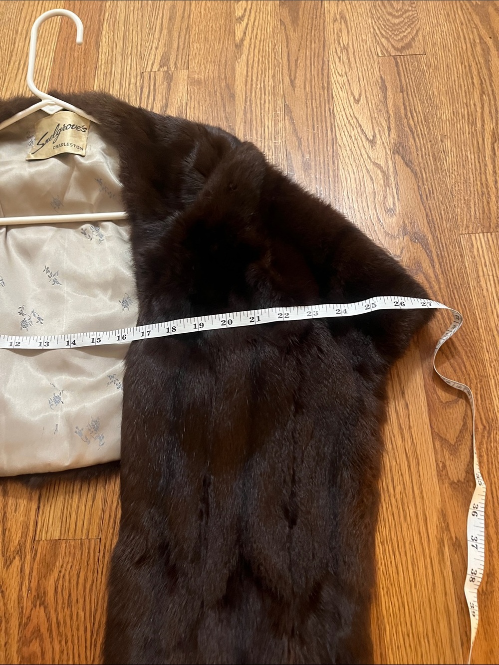 Vintage Mink stole / shawl - Picture 7 of 11